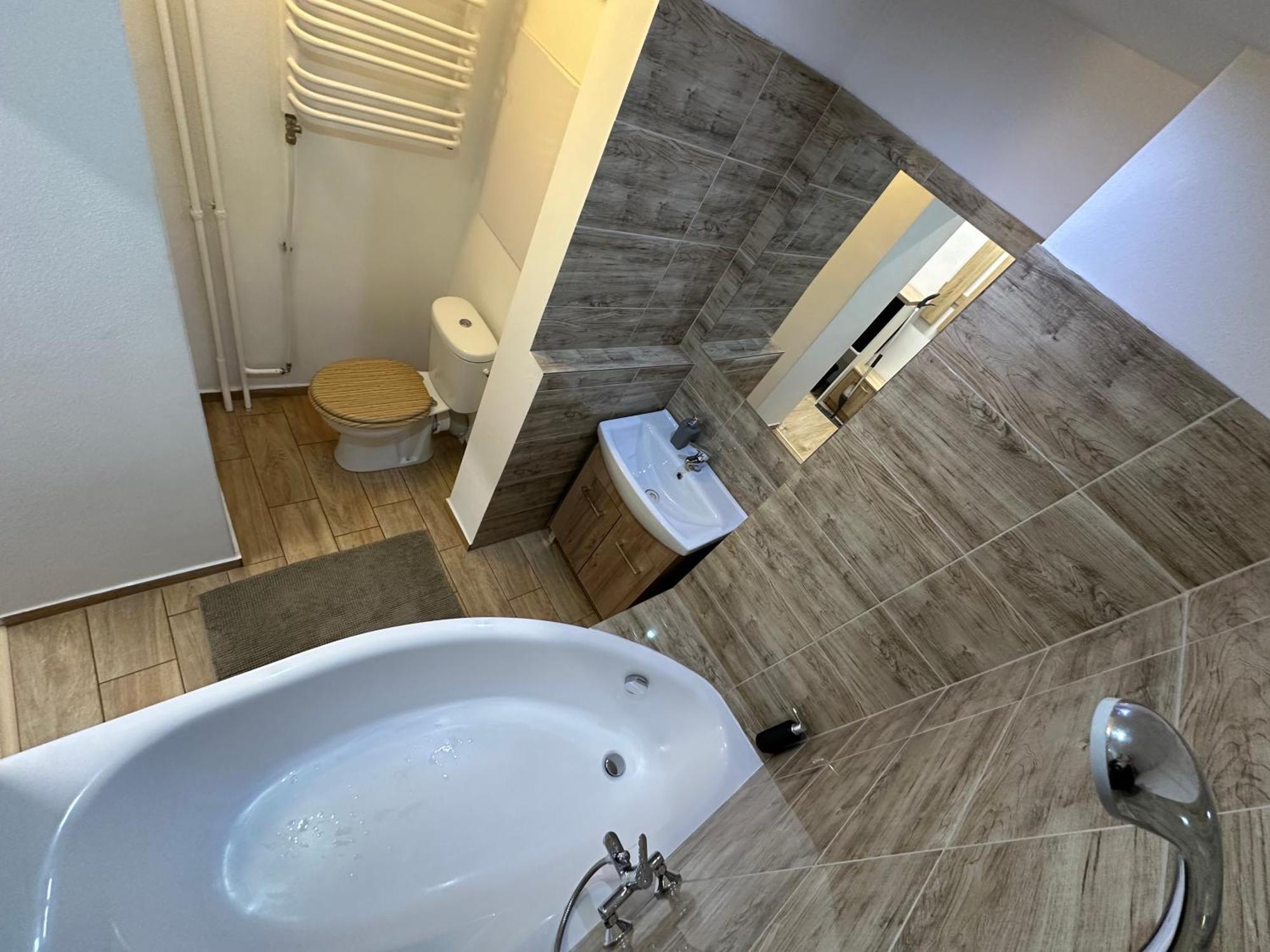 Apartman Bb-Centrum1 Banska Bystrica Luaran gambar